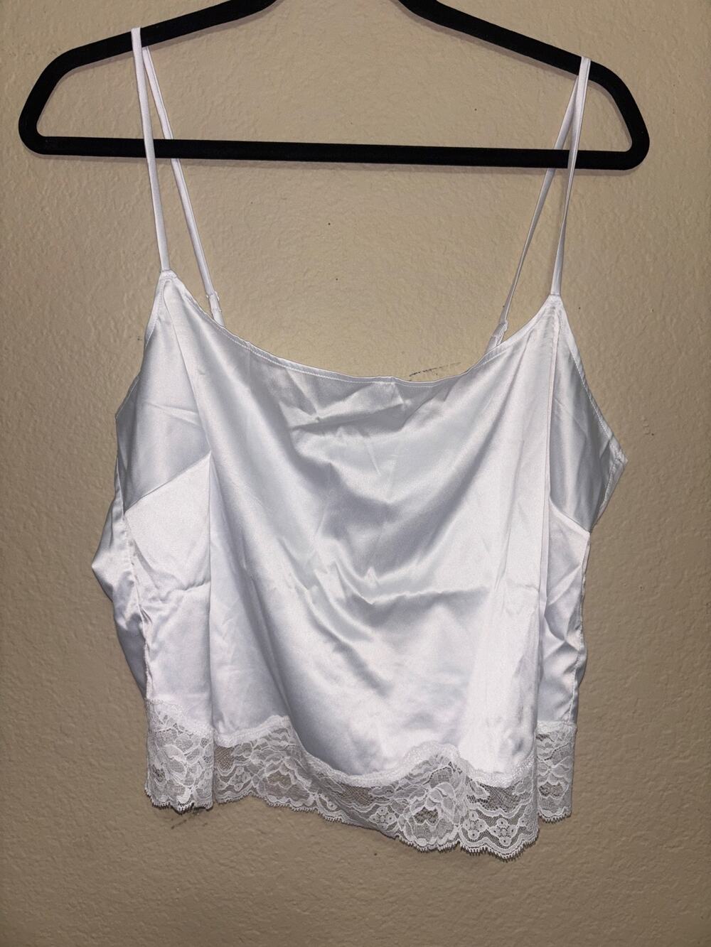 SKIMS satin lace-trim camisole in White,